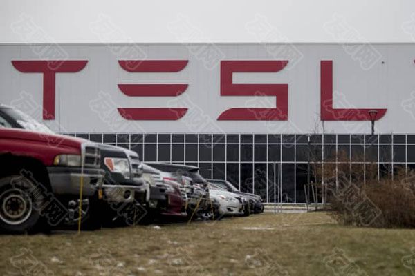 2024年11月20日:有报道称特朗普想要放松美国的自动驾驶规定 特斯拉的股价随之飙升